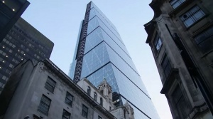 Хонконгска фирма купува лондонски небостъргач за близо 1,5 млрд. долара