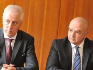 Начело на ВМА застава проф. д-р Венцислав Мутафчийски