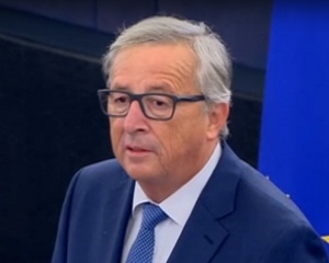 Юнкер: Брекзитът е трагедия, за която Европа допринася