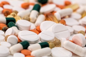 Близо 40 на сто от българите редовно взимат лекарства
