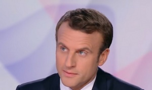 Еманюел Макрон печели втория тур във Франция, сочат предварителните резултати