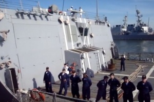 Присъствието на "Оскар Остин" в Черно море бил "напомняне"