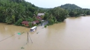 122 са жертвите на наводнения в Шри Ланка