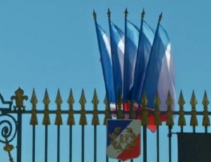 Макрон приема Путин във Версай