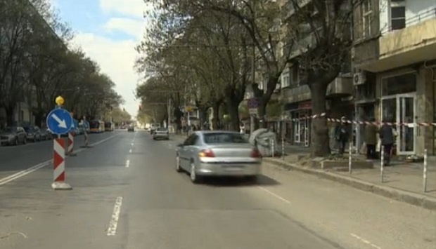 Ограничава се движението по столичния "Дондуков" заради ремонт