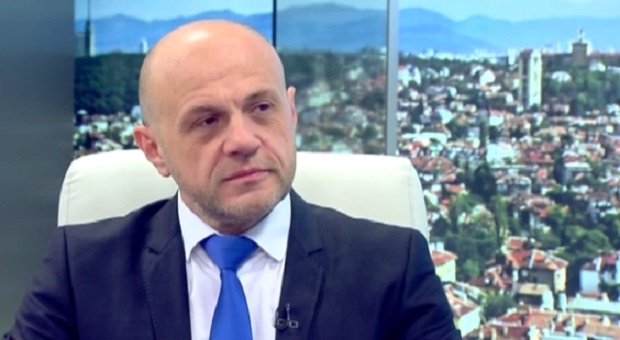 Томислав Дончев: Не се притеснявам от антиевропейските прояви на Обединените патриоти