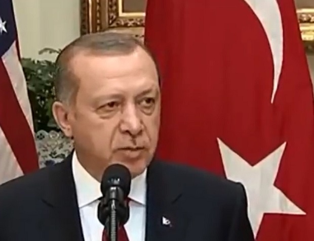 Ердоган отново застава начело на управляващата ПСР