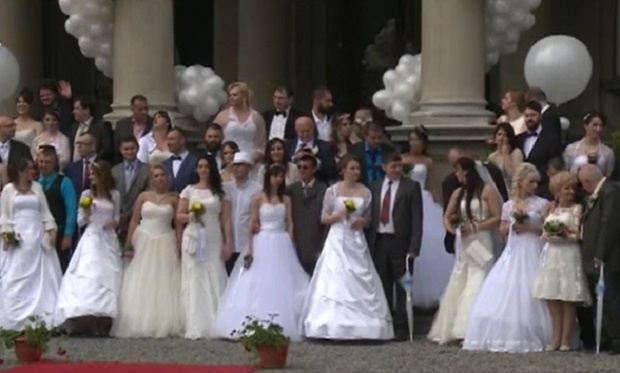 Ето това се казва колективна сватба