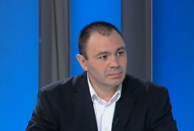 Светлозар Лазаров: Проблемите с тероризма ще се решат на няколко нива