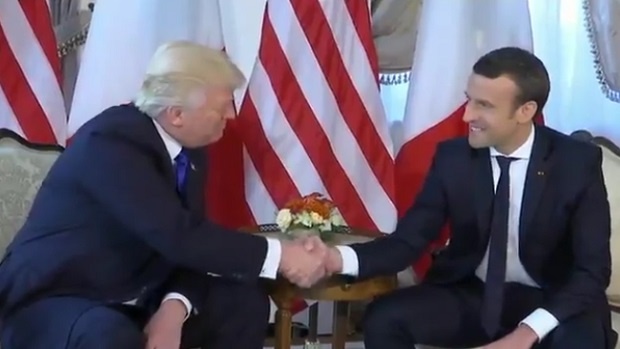 Тръмп се срещна с френския си колега Макрон