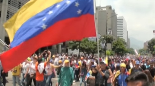 Засилва се цензурата в интернет във Венецуела