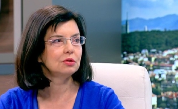 Меглена Кунева: Много от нашите храни се пращат в Германия за тестове, защото нямаме лаборатории