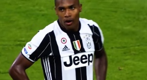 Звезда на Ювентус в полезрението на Конте