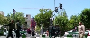 Задържаха девет души за връзки ИД в Иран