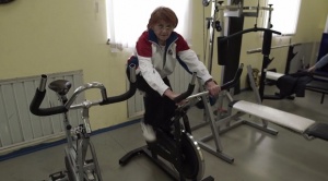 91-годишна учителка възпитава младежи да обичат спорта (ВИДЕО)