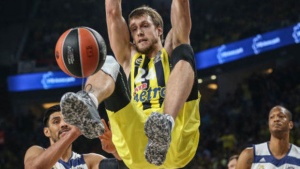 Фенербахче завоюваха баскет титлата в Турция срещу Бешикташ