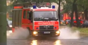 Бури заляха много населени места в Северна и Източна Германия