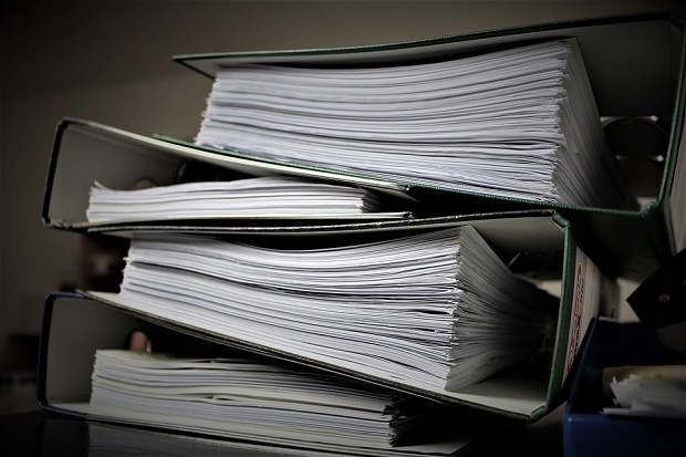 Спестяват ни 12 вида документи, които няма да се налага да се правят на хартия