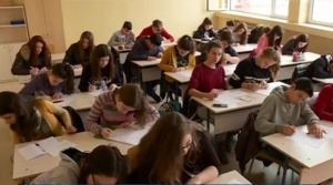 Осмокласниците вече могат да видят първото класиране