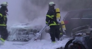 Пожар изпепели 12 поршета на известната автомобилна компания в Хамбург