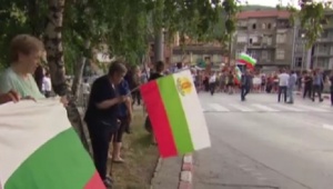 Скандал избухна на протеста в Асеновград