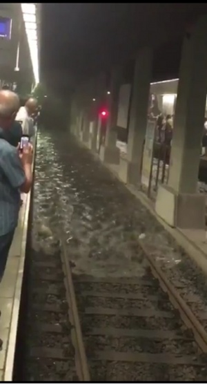 Проливни дъждове в Истанбул