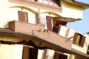 Повече от 170 ранени след земетресение  в Турция и Гърция