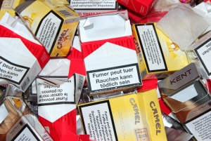 Намериха над 16 000 къса цигари в Димитровград и Хасково