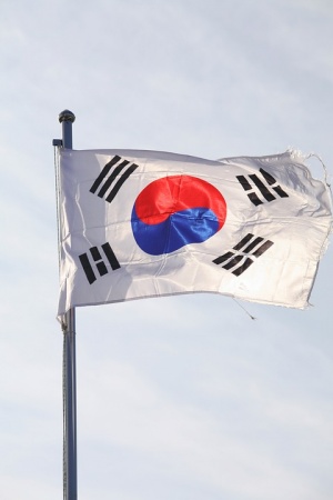Южна Корея се включва в усилията за решаване на кризата със Северна Корея