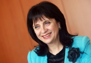 Ваня Кастрева зове директора на СМГ да подаде оставка