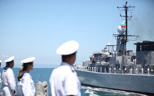 Военноморските ни сили честват 138-мата си годишнина