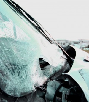 Дрогиран шофьор блъсна пет коли на паркинг в Пловдив