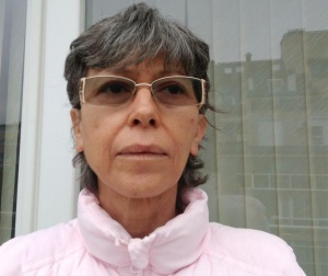 Зов за помощ: 52-годишна жена се нуждае от средства за лечение