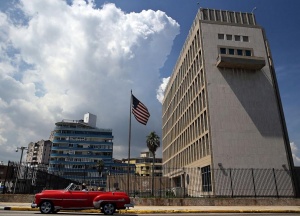 САЩ изтеглят част от дипломатическия си персонал в Куба