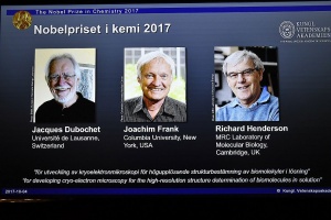 Жак Дюбоше, Йоахим Франк и Ричард Хендерсън спечелиха Нобела за химия