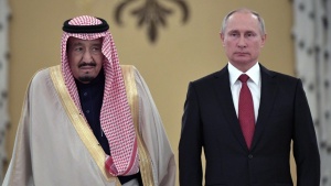 Путин посрещна краля на Саудитска Арабия