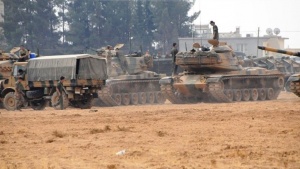 Десетки турски танка и БТР-а навлязоха в Сирия