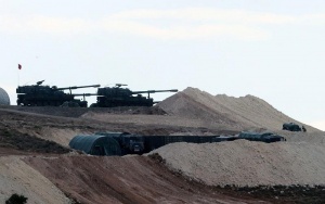 Турската армия започна изграждането на наблюдателни постове в Идлиб