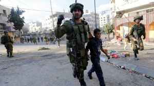 Израелската армия нахлу в палестински медии