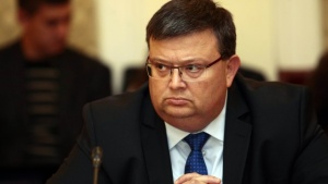 Цацаров иска закриване на сдружение, незаконно финансирало партия