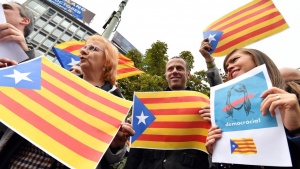 Мадрид пое контрола върху Каталуния