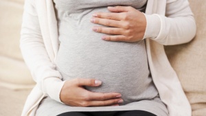 Лондон призова ООН да въведе термина "бременен човек" заради транссексуалните