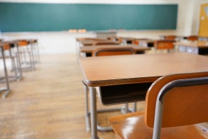 Отменени са учебните занятия в две училища в Бургаско