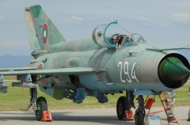 България отбелязва Празника на авиацията и ВВС