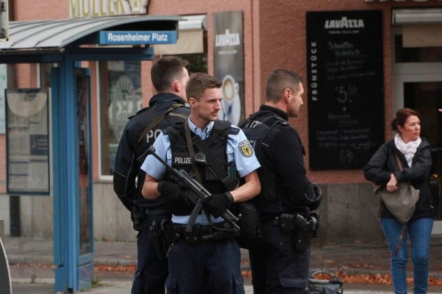 Нападението в Мюнхен не е свързано с тероризъм