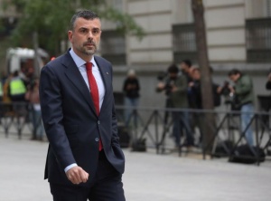 Каталунски ексминистър плати 50 000 евро, за да бъде пуснат от затвора
