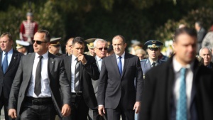 Президентът Радев почете паметта на загиналите воини