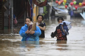 70 са вече жертвите на тайфуна във Виетнам