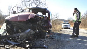 Тежка катастрофа с три жертви по пътя Шумен-Силистра