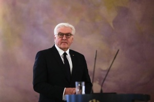 Германският президент започва консултации, за да бъде намерен изход от кризата